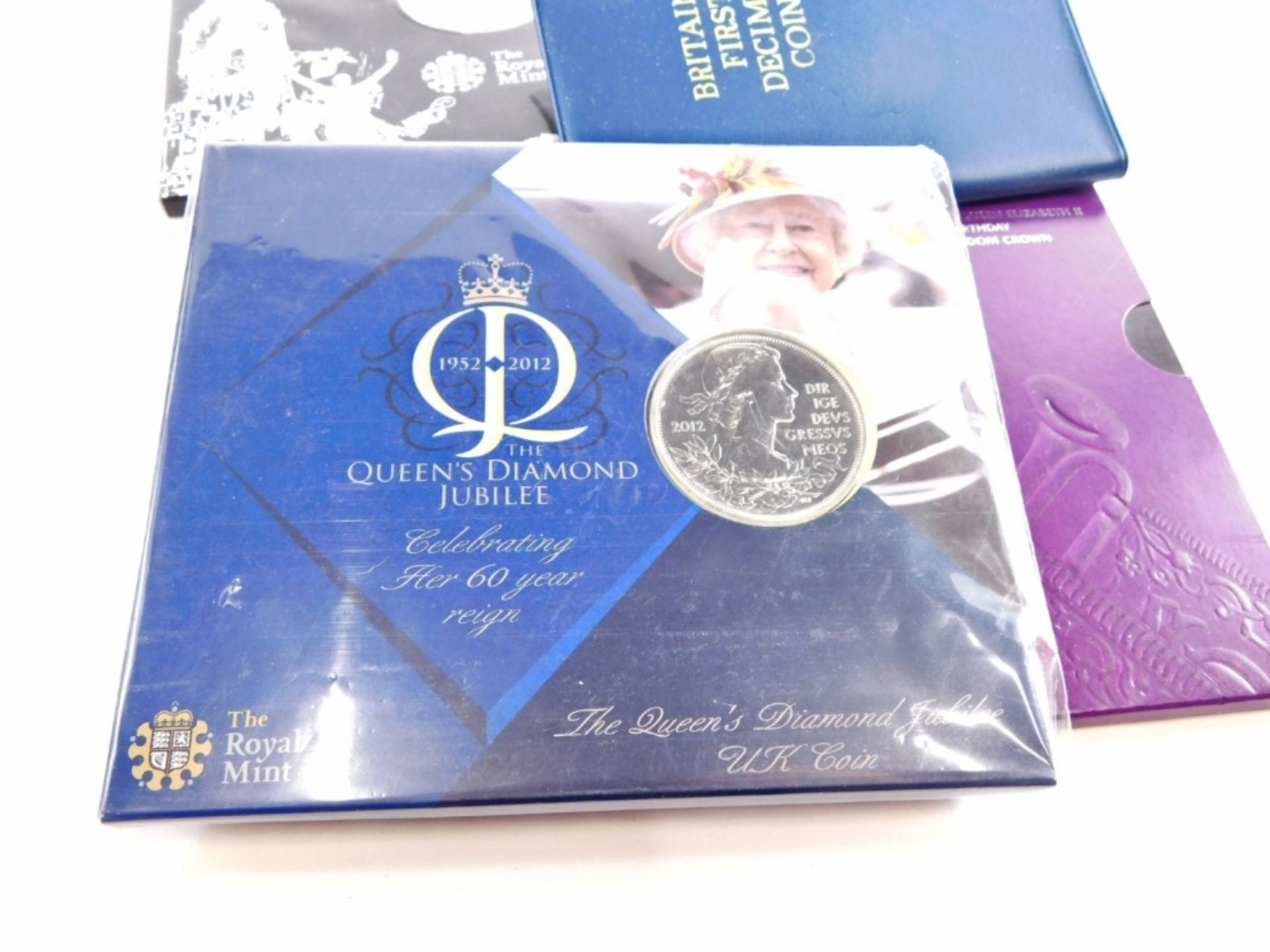 Various coin sets, Vivat Regina Queen Elizabeth II 80th Birthday United Kingdom crown 2006, Olympic - Image 2 of 3