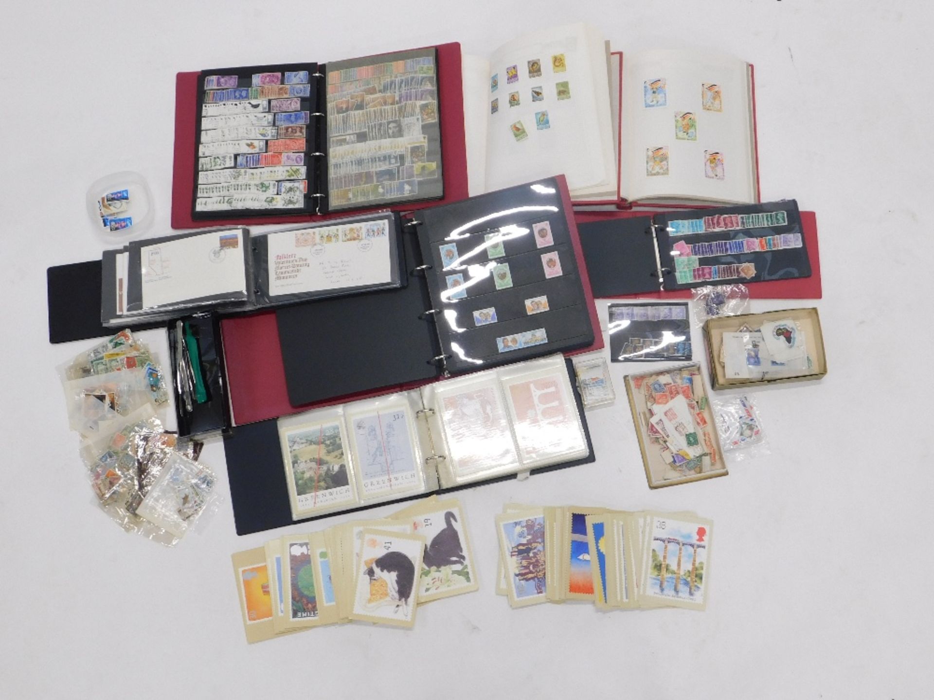 Various stamps and first day covers, a quantity of Canadian covers, 1980's, to include 1860-1985 com