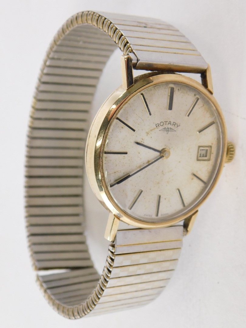 A Rotary 9ct gold cased gent's wristwatch, with silvered dial with date aperture, the reverse inscri - Image 2 of 3