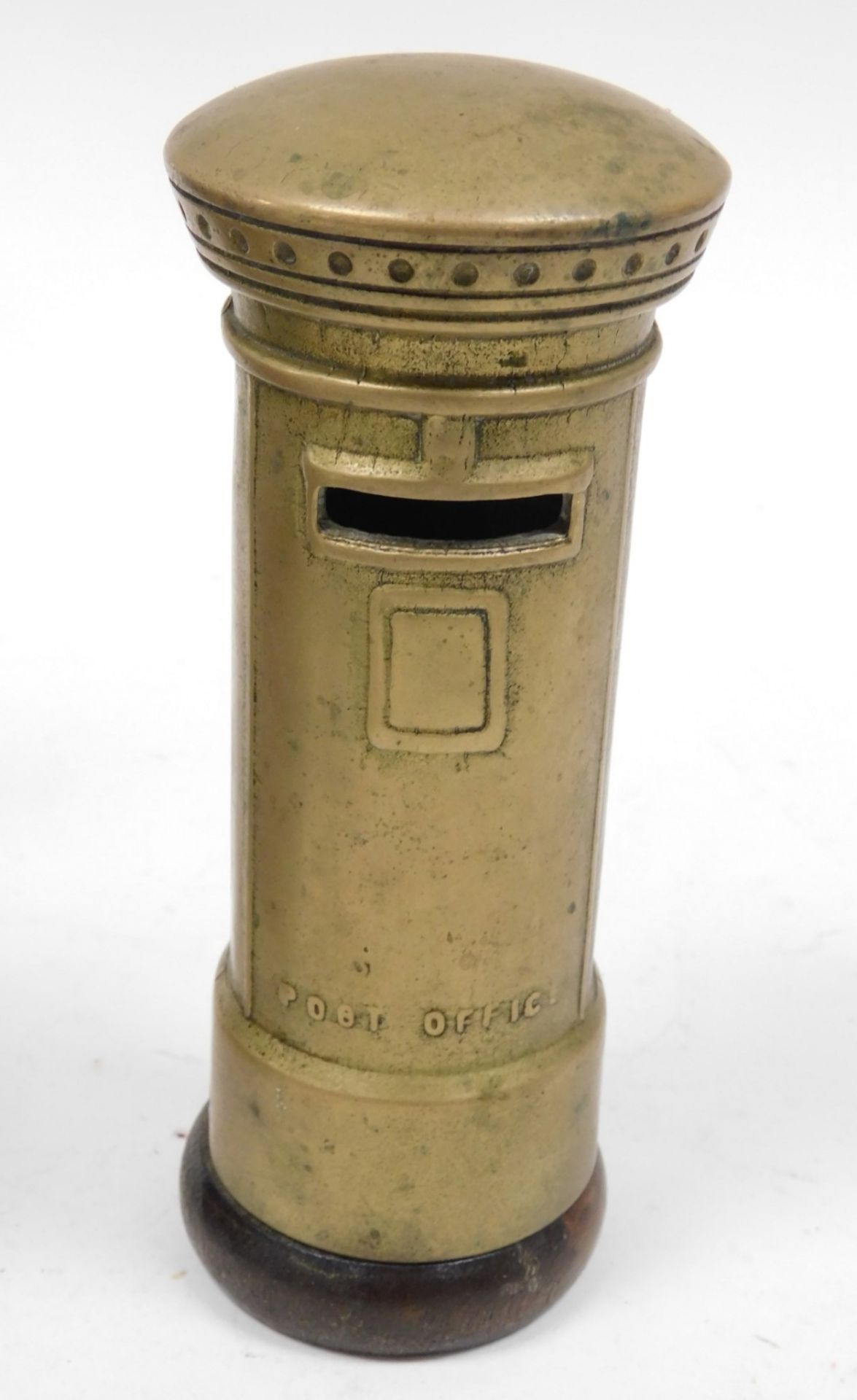 A Victorian rosewood tea caddy, of twin division rectangular form, with mother of pearl key escutche - Image 3 of 6