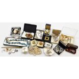 Silver and costume jewellery, including paste and marcasite brooches, an Isabella brooch, cameo pend