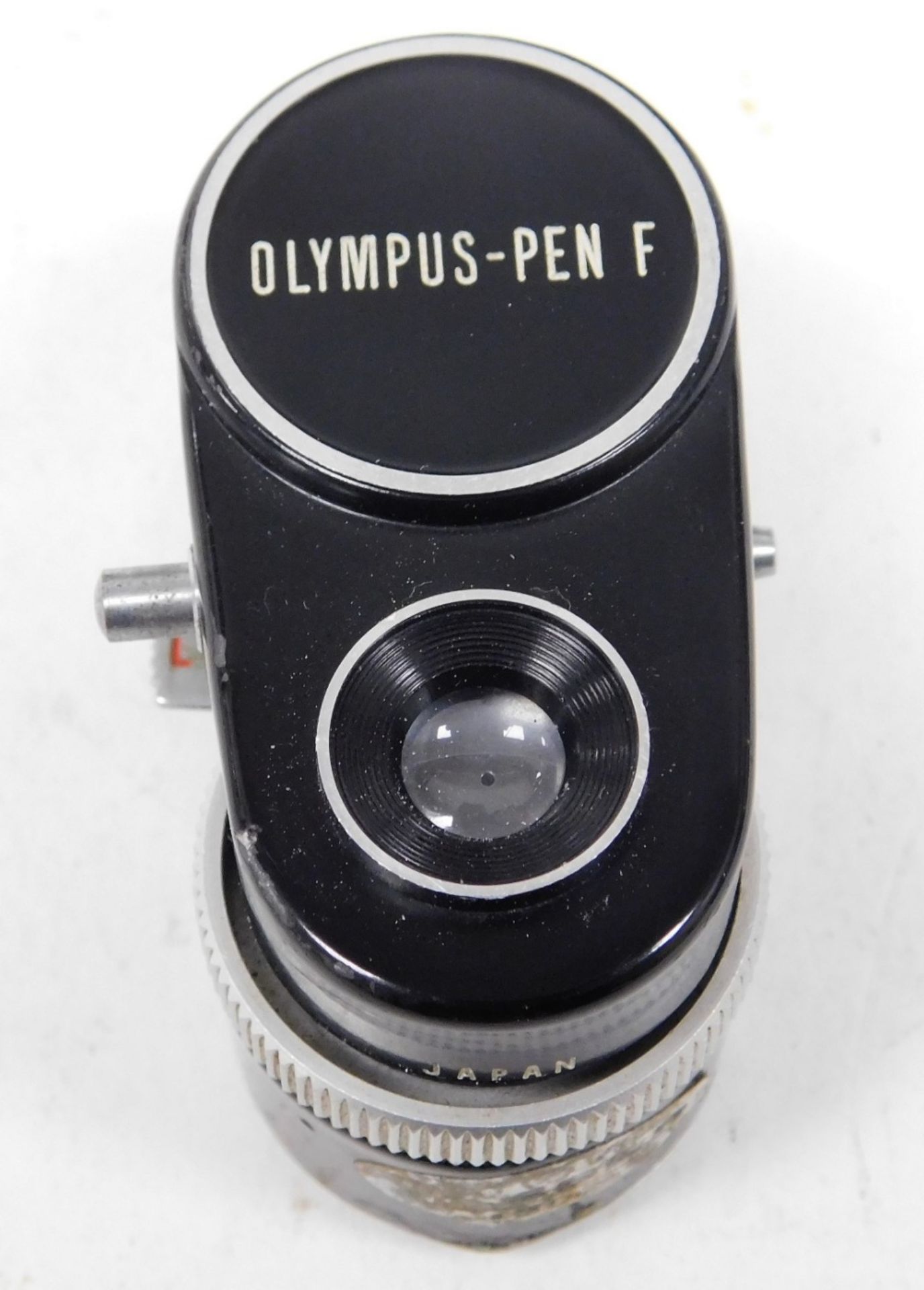 A pair of Skymaster 25x70 FOV-2.7 binoculars, pathescope binoculars, Kodak lens, lacquer box contain - Image 5 of 9