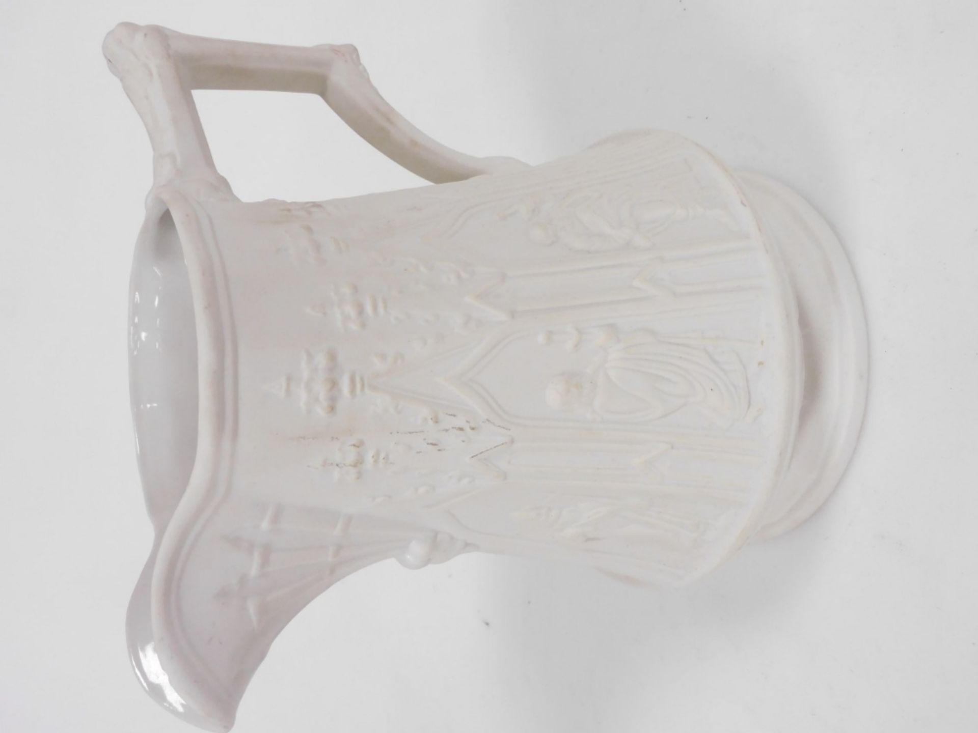 A set of three Portmeirion parian ware graduated jugs, from the British Heritage Collection, each de - Image 2 of 2