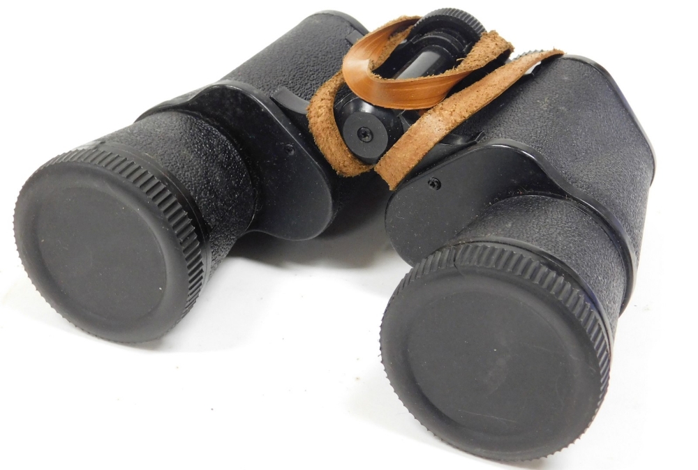 A Voigtlander Vito B camera, with a Skopar 1:3 5/50 lens, Miranda Titan 202 tripod, compact video li - Image 5 of 7