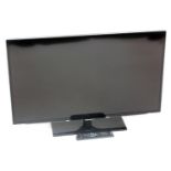 A Samsung 40" LCD television, type UE40ES5500, 92cm wide overall.