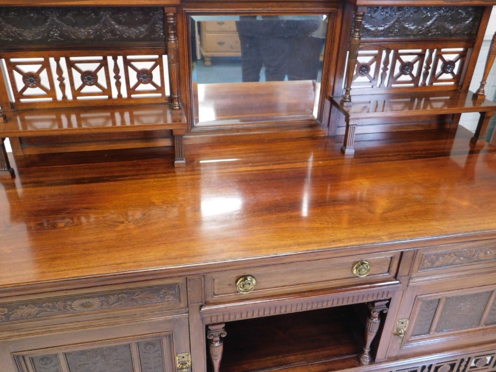 A 19thC aesthetic rosewood sideboard, in the manner of Lamb of Manchester, with central bevel glass - Bild 2 aus 3