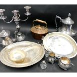 Various silver plated ware, metalware, etc., a brass and copper kettle, 23cm high, open entree dish,