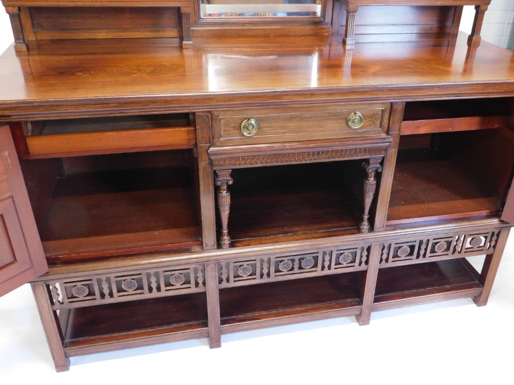 A 19thC aesthetic rosewood sideboard, in the manner of Lamb of Manchester, with central bevel glass - Bild 3 aus 3