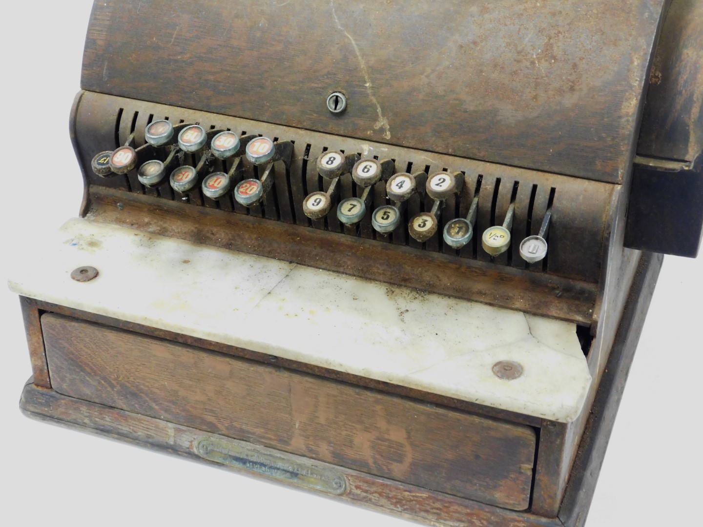 An early 20thC National Cash Register Company shop till, number 1949038, 44cm wide. - Image 2 of 4