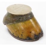 A Victorian horse's hoof and plate mounted inkwell, Thornhill and Company, 144 Bond Street, the hing
