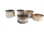 Various silver napkin rings, 4cm wide, etc., various dates, 3oz, and a further napkin ring. (5)