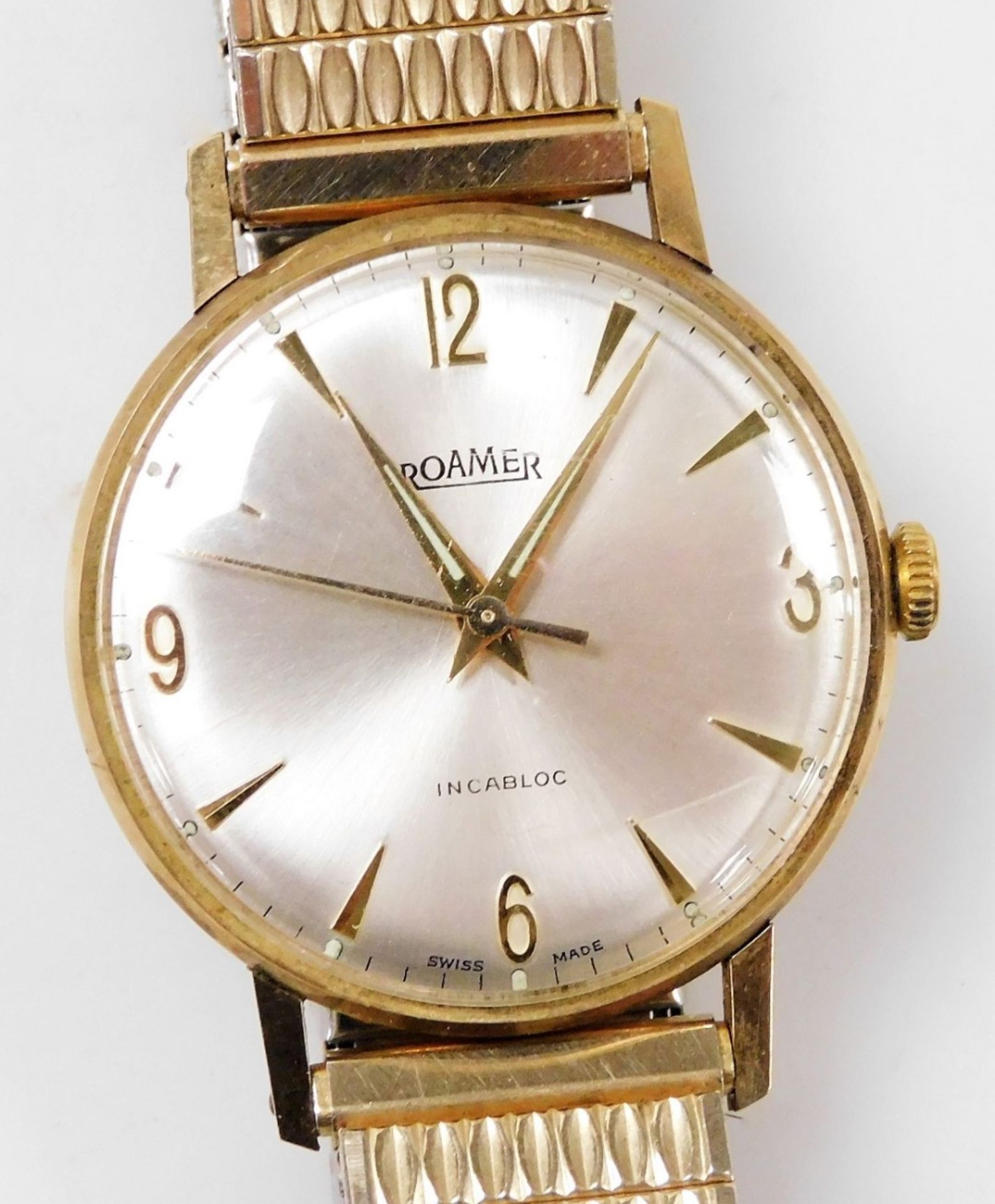 A Roamer gentleman's 9ct gold wristwatch, circular silvered dial with Arabic numerals at quarters, c - Image 2 of 3