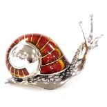 A Saturno silver and enamelled model of a snail, stamped 925, 5cm high.