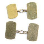 A pair of plain 9ct gold cuff links, of rounded rectangular form, with plain chain links, 7.53g.