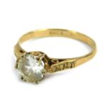A 9ct gold dress ring, set with cz stone, in claw setting with hammered shoulders, size M 1/2, 1.9g
