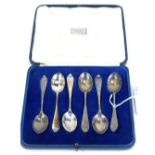 A set of six George V silver fiddle pattern teaspoons, London 1927, in Harrods London case, 1.30oz.