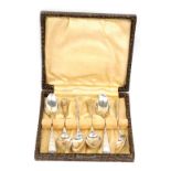 A set of six Edward VII silver teaspoons, bright cut Old English pattern, Birmingham 1904, 12cm long