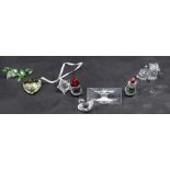 Various Swarovski crystal ornaments, SCS Fabulous Creatures plaque, 6cm wide, green and red lizard,