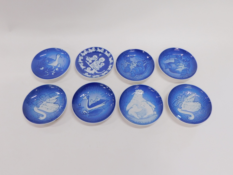 Various Royal Copenhagen Mother's Day and other plates, 1975 etc., 16cm diameter, printed marks bene - Bild 3 aus 4