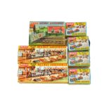 Merritt and other HO/OO gauge station accessories, comprising platform trolleys, lampposts, etc. (1