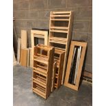 Various spice racks and shelves. Note: VAT is payable on the hammer price of this lot at 20%.