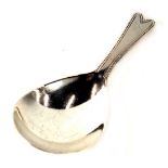 A Victorian silver caddy spoon, with pierced v shaped top, and bead work border, hallmarks rubbed, 0
