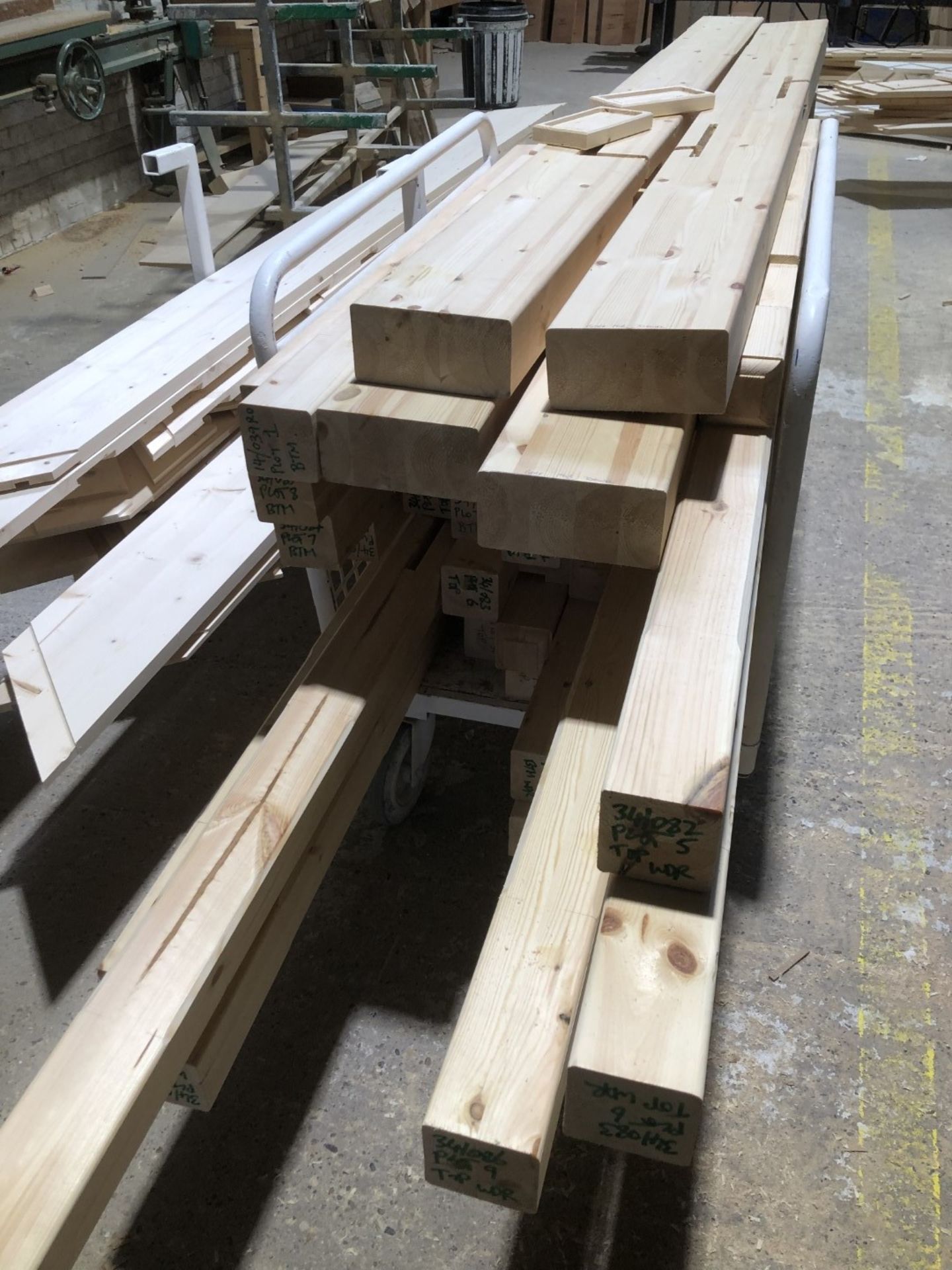 Oak and birch bentwood pre-formed risers, others and the residual timber stock in the Joiners Shop. - Image 4 of 4