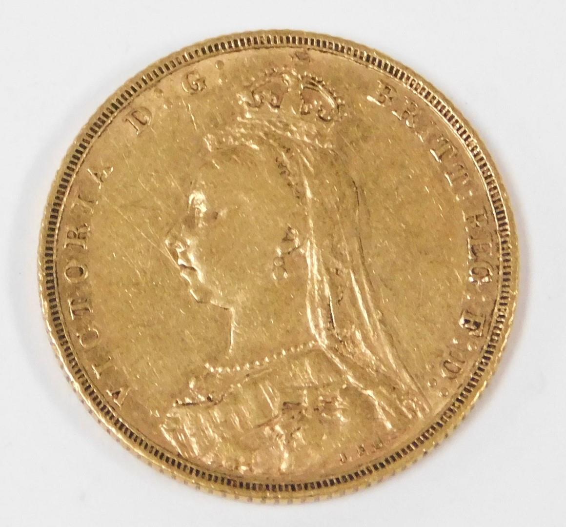 A Queen Victoria gold full sovereign 1892, approximately 8g. - Image 2 of 2