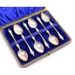 A set of six Victorian silver apostle teaspoons, cased, Robert Pringle & Sons, London 1900, 3.09oz.