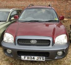 A Hyundai 2004 hatchback, registration FX04 JYS, diesel, manual, 187,177 registered miles, red, last