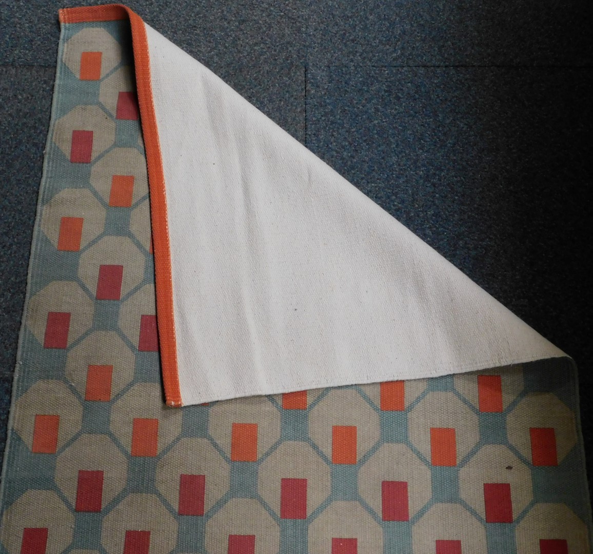 A Habitat cream ground geometric runner, 503cm x 76cm. - Image 3 of 3