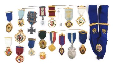 Masonic and other related items, to include Royal Masonic Institution for girls 1953, medallions for