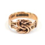 A 9ct gold knot twist dress ring, size R, 3.8g all in.