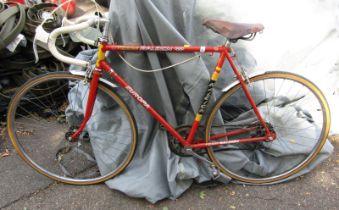 A Raleigh racing bike.