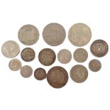 Fifteen silver Australian/New Zealand coins, to include three pence pieces, 7.4g all in.