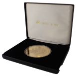 A Jubilee Mint Duke and Duchess of Cambridge collectors gold plated silver proof 5oz coin, for His R