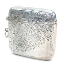 An Edward VII Walker and Hall silver Vesta case, with floral engraved decoration, Sheffield 1907, 1.