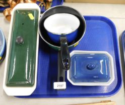 Enamelled kitchen wares, comprising two saucepans, oblong casserole dish and a square casserole dish