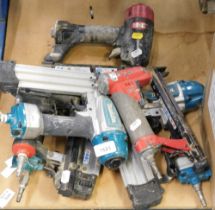 A group of air tools, comprising Makita drills, hot glue gun, etc. Note: VAT is payable on the hamm