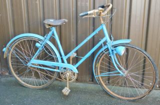 A vintage lady's bicycle.