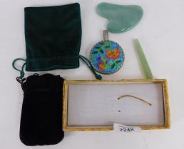 A Jadeite handled magnifying glass and an artist's palette. (2)