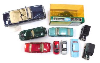 Diecast collectors cars, comprising Corgi Classics model, a 1993 Franklin Mint Procession model Roll