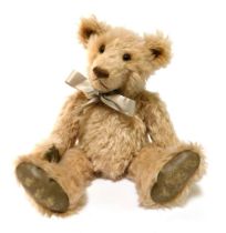 A Winter Bears by Jacqueline Winter mohair Teddy bear, named Mallow, off white, leather pads, 32cm h