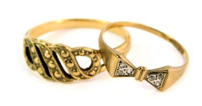 Two 9ct gold dress rings, comprising a bow dress ring set with cz stones, ring size M½, and a loop a