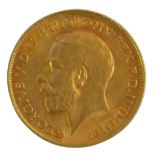 A George V gold half sovereign, dated 1913, 4g.