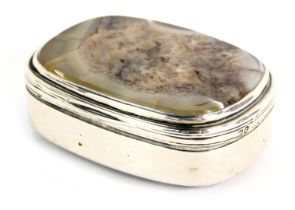 A white metal and agate inlaid trinket box, of oval form, bearing indistinct marks, 6.5cm wide.