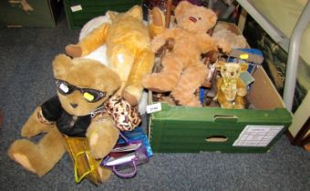 Various soft toy bears, to include Harrods, Russ, a mid century jointed Teddy bear, caramel colourin