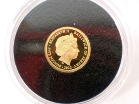 A platinum jubilee half crown gold five pound coin, dated 2022, in presentation case, with certifica