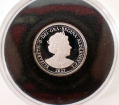 A Harrington and Byrne 2022 platinum jubilee Queen Elizabeth II platinum proof half sovereign, in fi