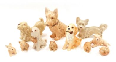 Sylvac and other animals, comprising seated dogs, bears and others, each on brown ground. (1 tray)